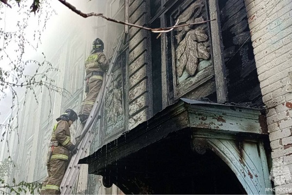 В центре Ульяновска подожгли объект культурного наследия